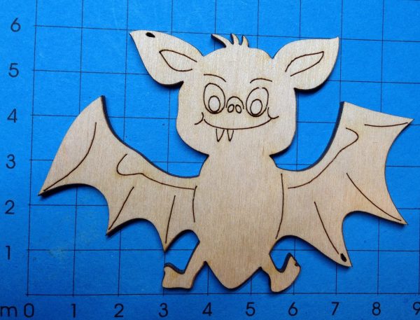 lustige Fledermaus aus Holz (2 Zähne) Online-Verkauf – Bild 4