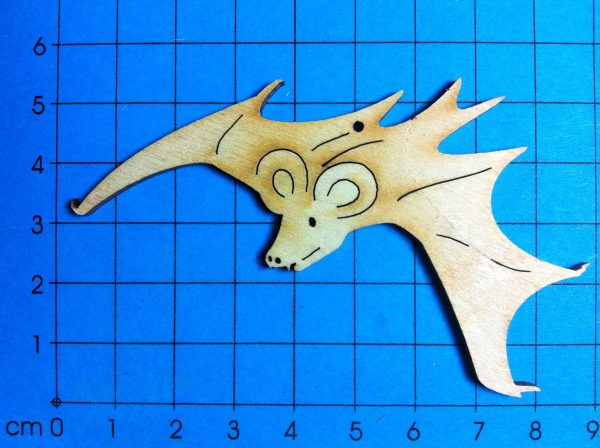 Fledermaus aus Holz Rabatt – Bild 3