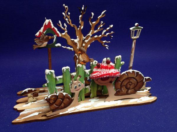 Bastelset aus Holz: Diorama mit 2 Schnecken Online-Verkauf